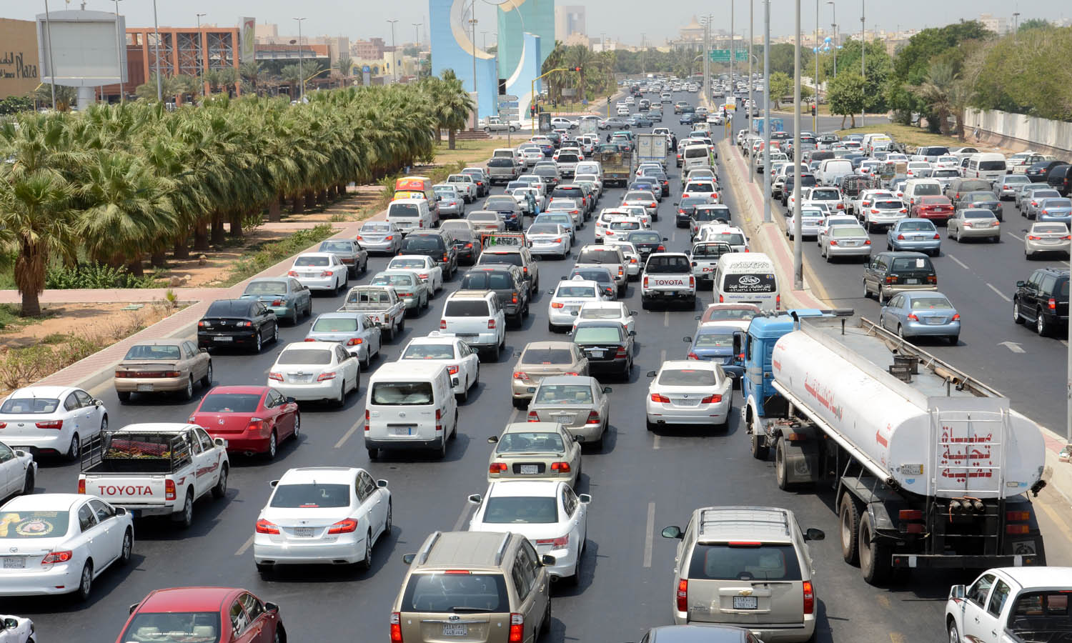 نشرة مرور «مبتدا»: زحام فى صلاح سالم.. وسيولة بميدان الجيزة | مبتدا