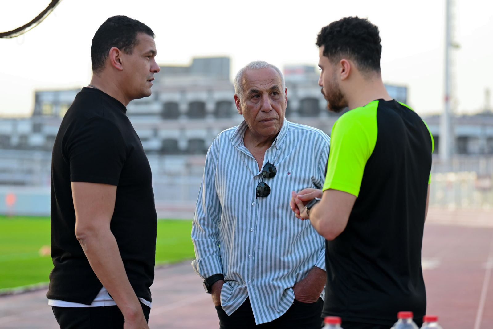 جلسة حسين لبيب مع لاعبي الزمالك